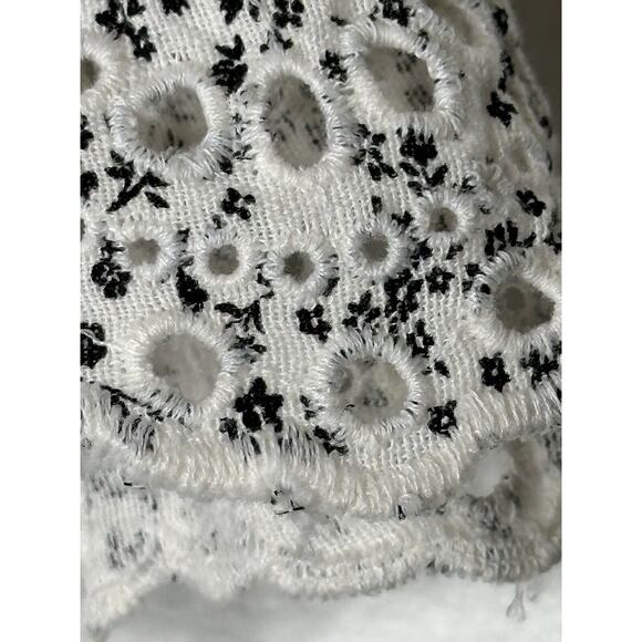 NWT American Eagle Women Shorts Large Floral Print Eyelet Ruffle Hem Linen Blend - Picture 9 of 12